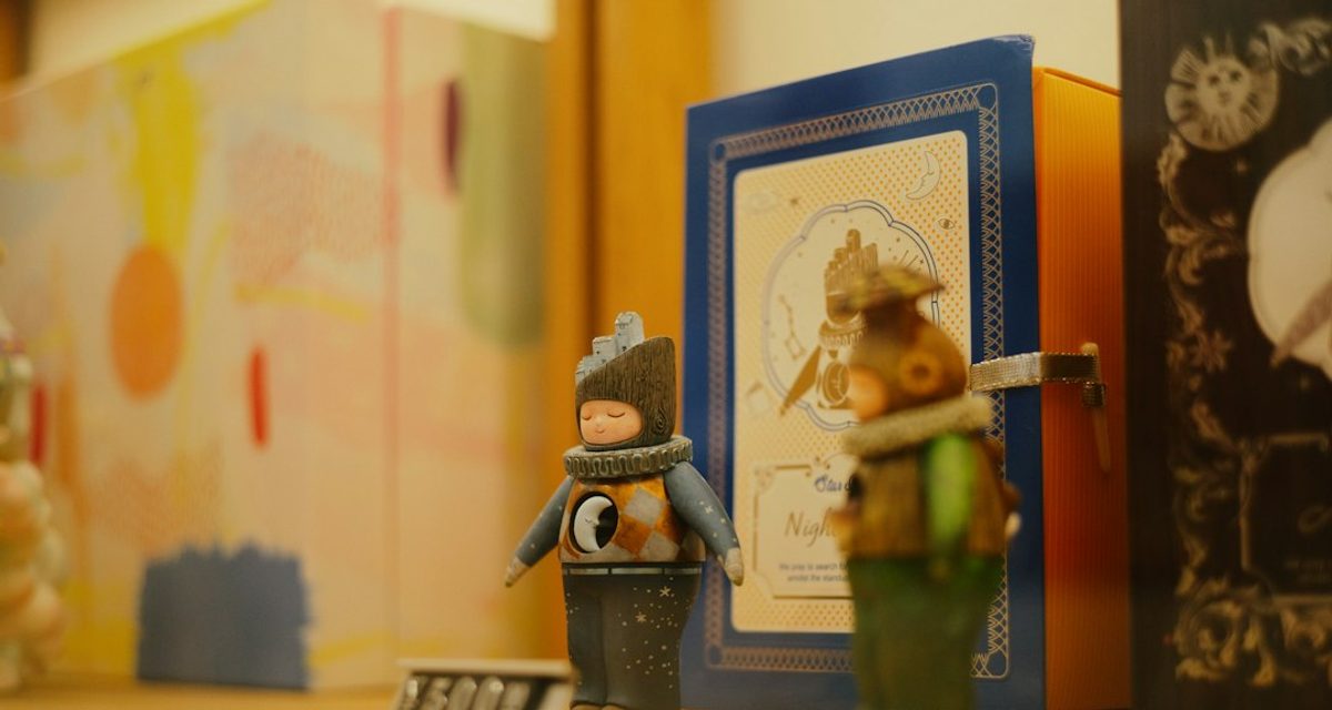 В Эрмитаже открылась биеннале книжной графики с работами 90 художников из семи стран